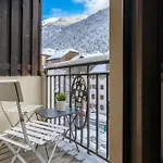 Les Marmottes En Chaussettes - Happy Chamonix