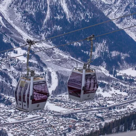 Les Marmottes En Chaussettes - Happy Chamonix