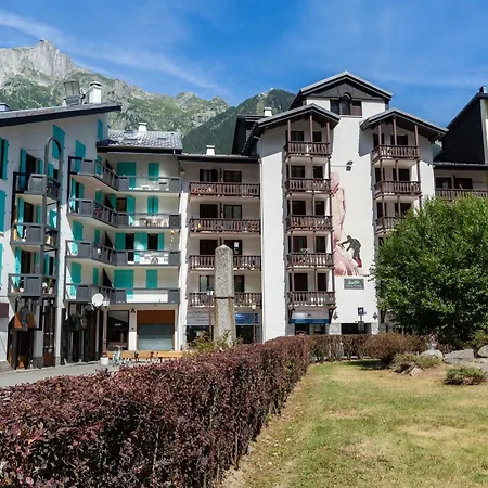 Les Marmottes En Chaussettes - Happy Chamonix